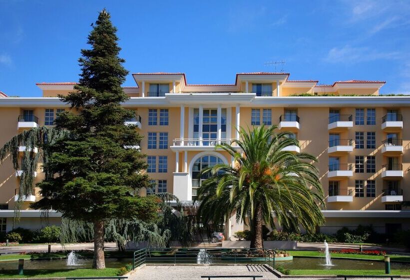 هتل Dos Templarios