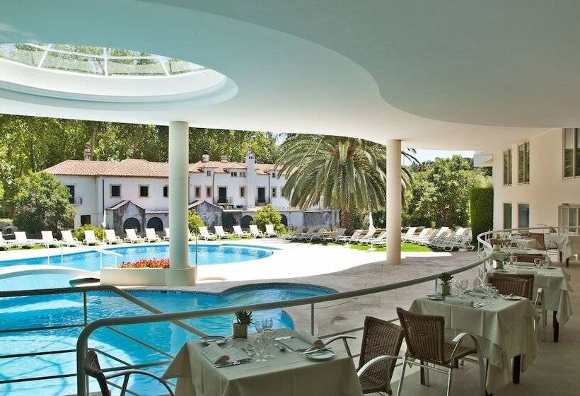 هتل Dos Templarios