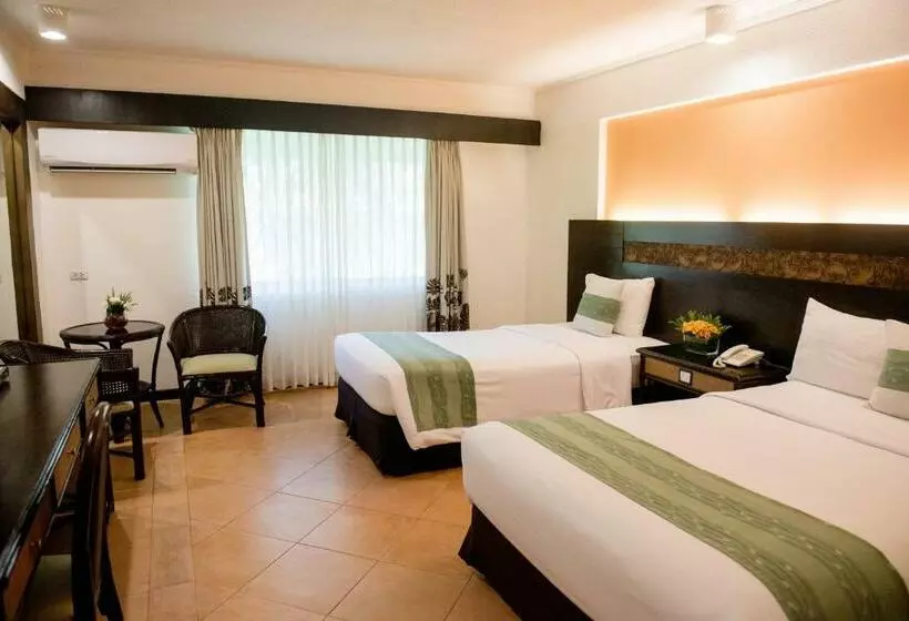 Hotell Montebello Villa