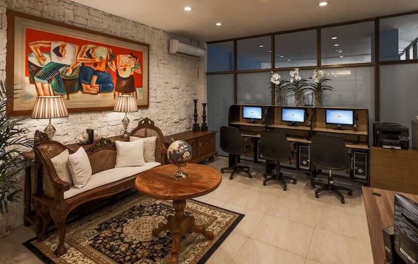 בית מלון כפרי Montebello Villa