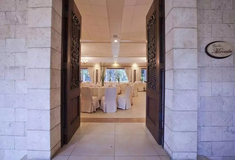 Hotell Montebello Villa