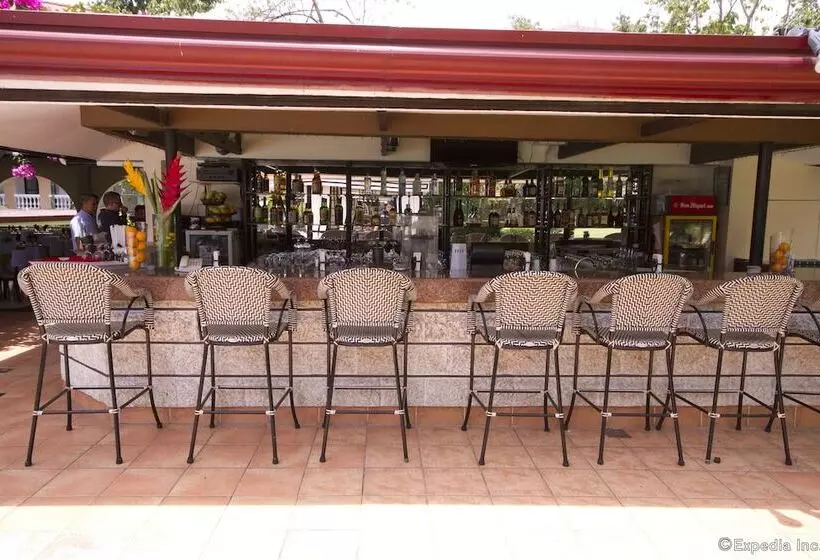 Hotell Montebello Villa