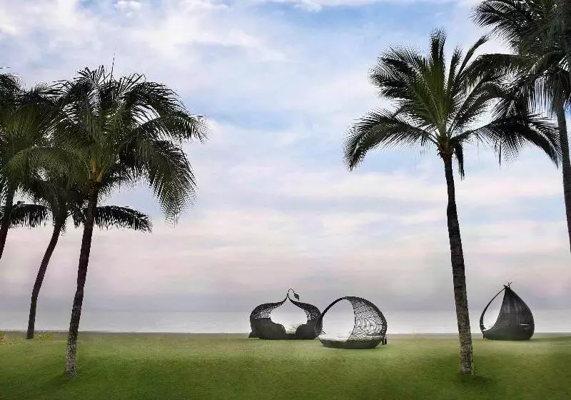 Hotel Sofitel Philippine Plaza Manila