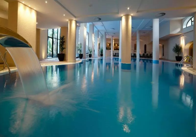 Suite Hotel Eden Mar   Portobay