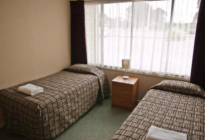 호텔 Coachmans Inn