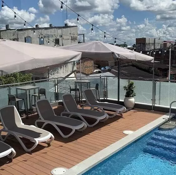 هتل Victoria Regia