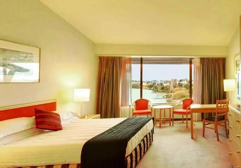 Waipuna Hotel & Conference Centre