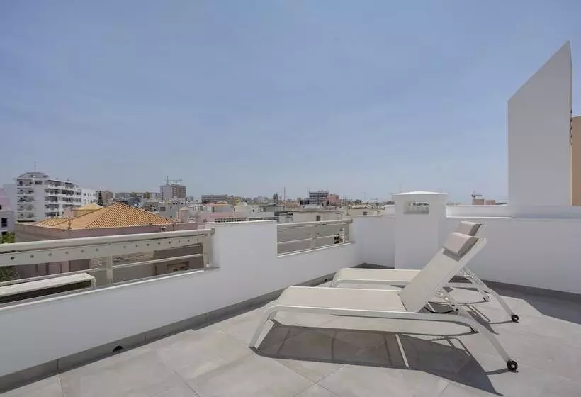 اقامتگاه Made Inn Faro