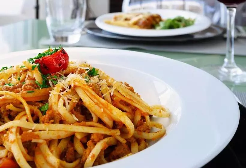 Sweet Atlantic Hotel & Spa