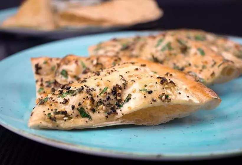 Sweet Atlantic Hotel & Spa