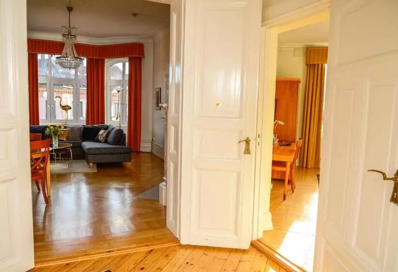 בית מלון כפרי Continental Relax & Spa