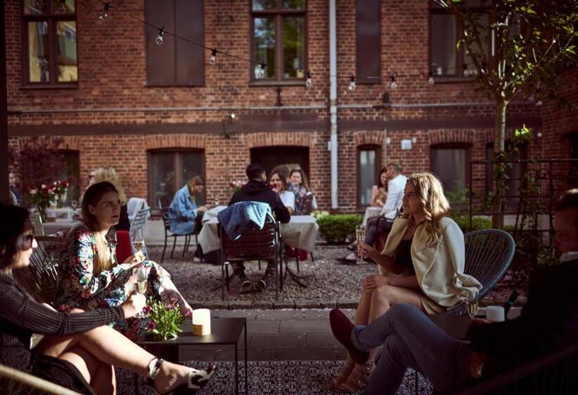 هتل Continental Relax & Spa