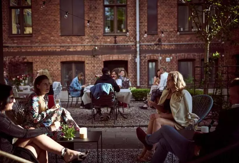 בית מלון כפרי Continental Relax & Spa