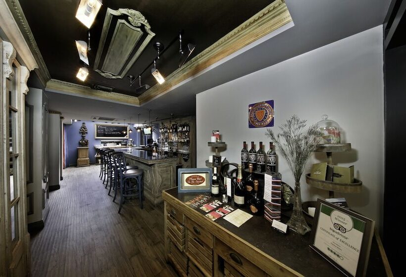 هتل Courtyard By Marriott San Juan Miramar