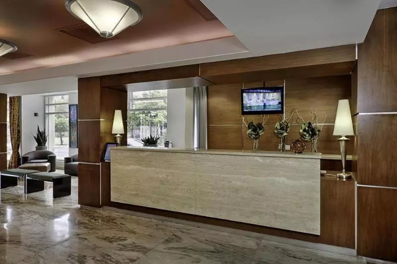 هتل Courtyard By Marriott San Juan Miramar
