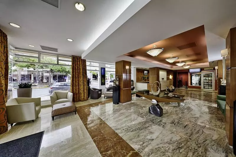 هتل Courtyard By Marriott San Juan Miramar