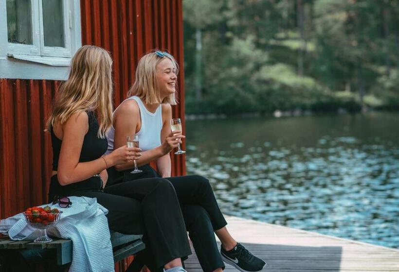 هتل Fredensborgs Herrgård