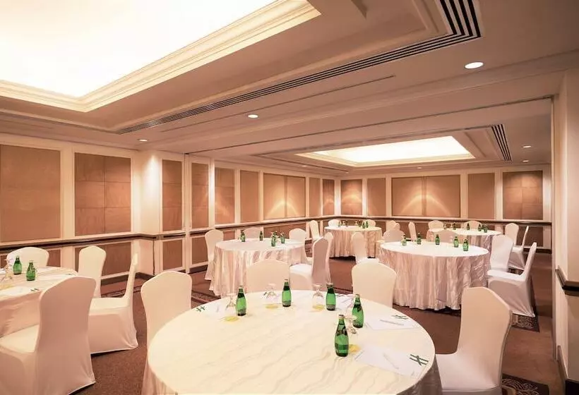 هتل Holiday Inn Singapore Orchard City Centre, An Ihg