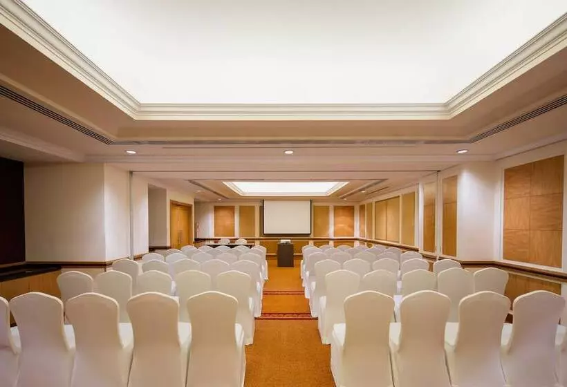 هتل Holiday Inn Singapore Orchard City Centre, An Ihg