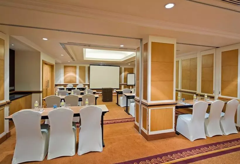 هتل Holiday Inn Singapore Orchard City Centre, An Ihg