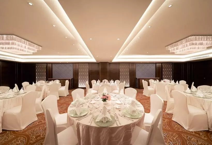 هتل Holiday Inn Singapore Orchard City Centre, An Ihg