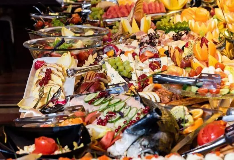 בית מלון כפרי Prahova Plaza