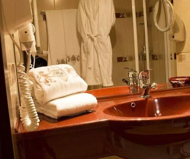 בית מלון כפרי Prahova Plaza