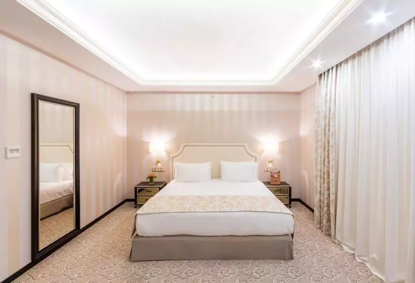 בית מלון כפרי Prahova Plaza