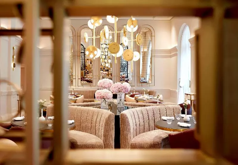 هتل Raffles  Singapore