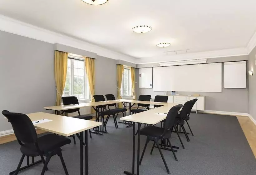 فندق Ronnums Herrgård