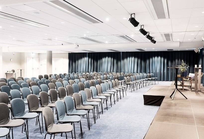 فندق Scandic Crown