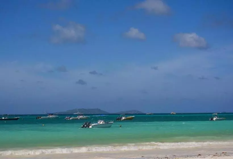 Berjaya Praslin Resort