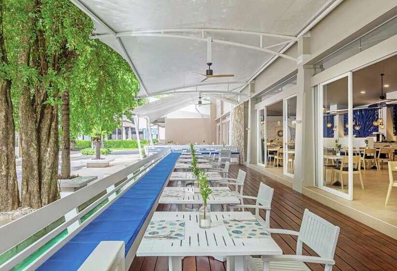 Doubletree By Hilton Phuket Banthai Resort