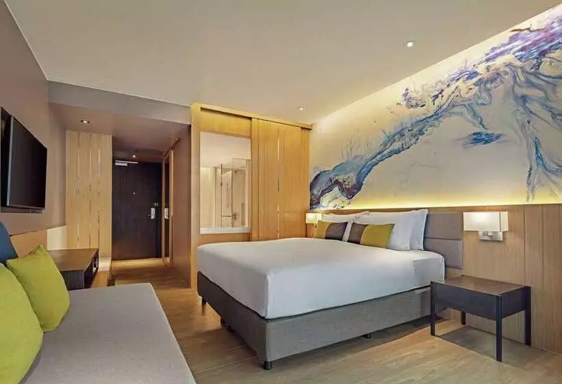 Doubletree By Hilton Phuket Banthai Resort