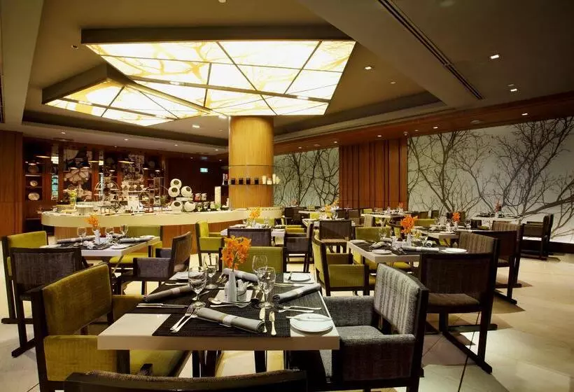 호텔 Centara Grand At Central Plaza Ladprao Bangkok