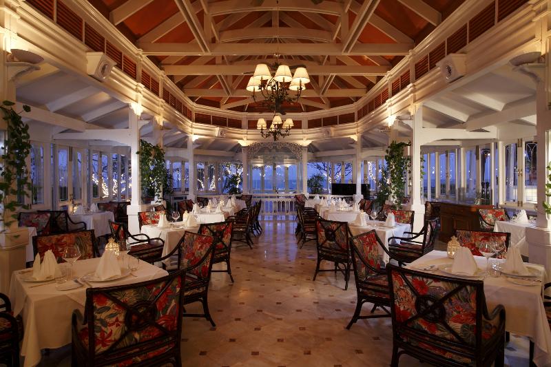 هتل Centara Grand Beach Resort & Villas Hua Hin