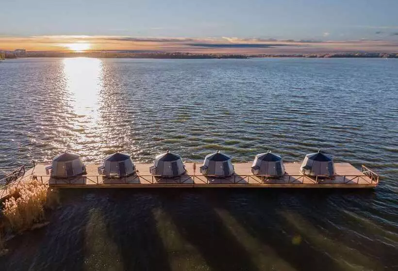 هتل Hilton Helsinki Kalastajatorppa