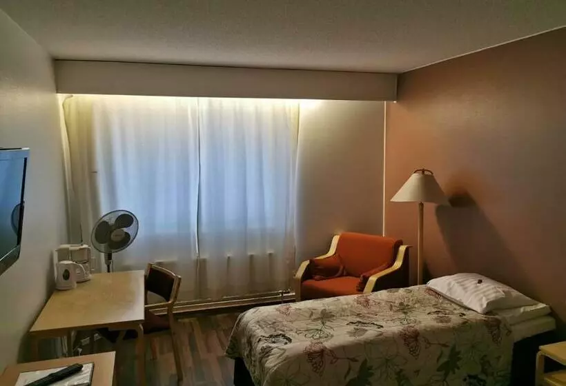 酒店 Li Ravintola Kurenkoski