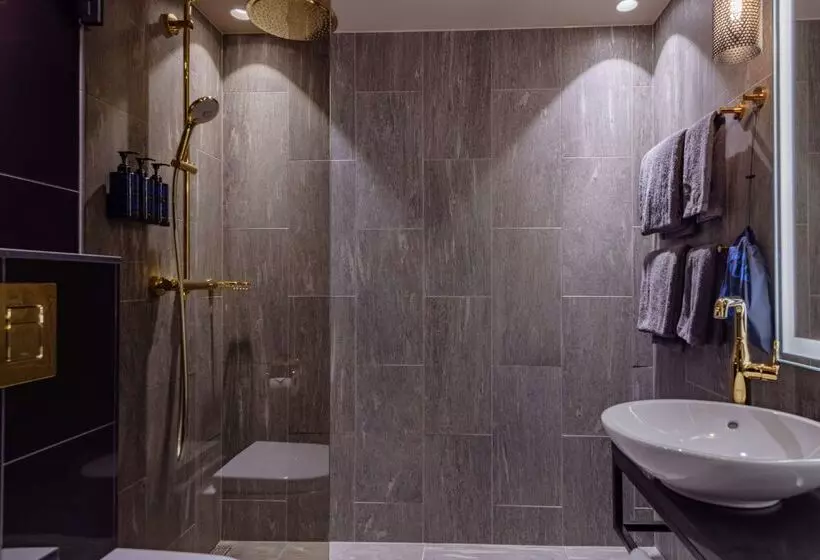 هتل Marski By Scandic