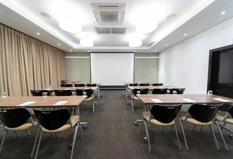 Protea Hotel By Marriott Upington