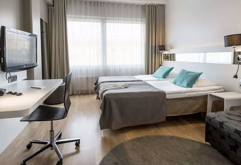 هتل Scandic Julia