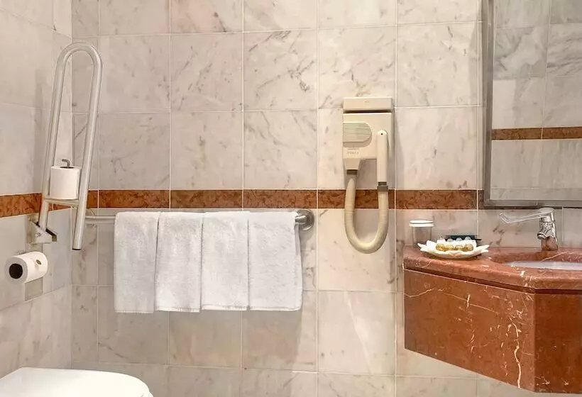 בית מלון כפרי The Oberoi Madina المدينة أوبروي