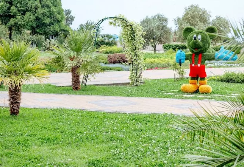 Grand Hotel Zhemchuzhina