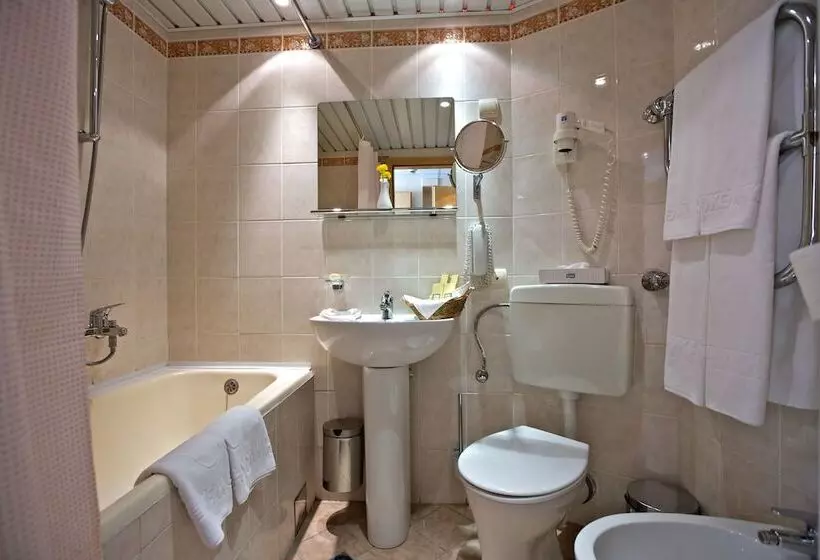 Grand Hotel Zhemchuzhina