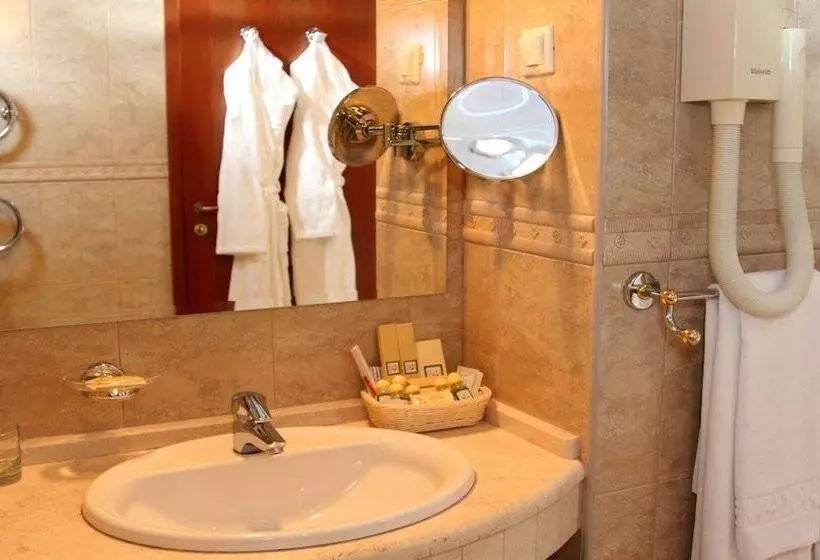 Grand Hotel Zhemchuzhina