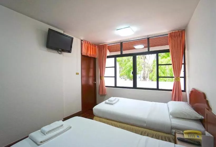 Pattaya Park Beach Resort