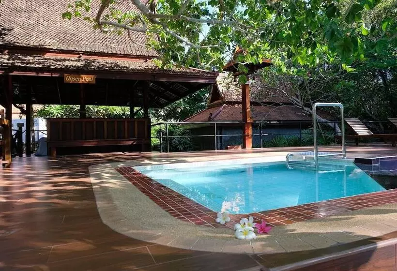 Sugar Hut Resort & Restaurant