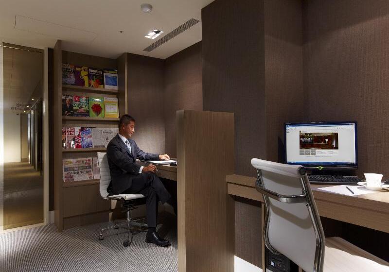 Ambassador Hotel Taipei