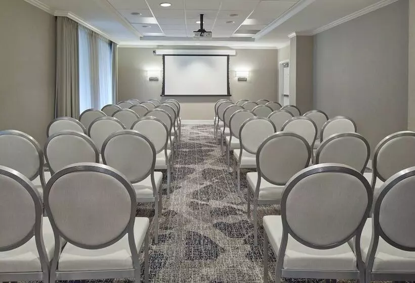 Annapolis Waterfront Hotel, Autograph Collection