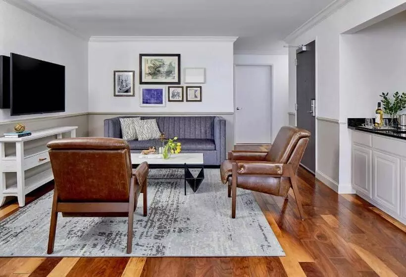 Annapolis Waterfront Hotel, Autograph Collection